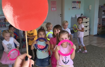 Stop! Uwaga! Niebezpiecznie! Zasad naucz się koniecznie!