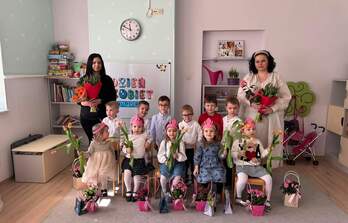 Dzień Kobiet w grupie Myszki